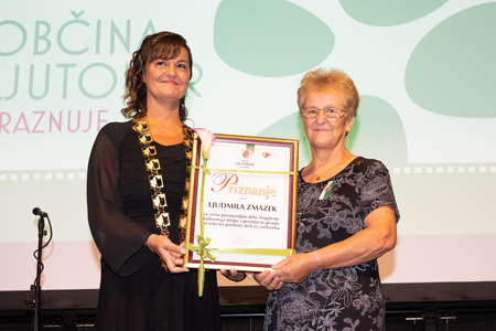 Slavnostna_Prireditev_Nagrad_Priznanj_25-24 – kopija